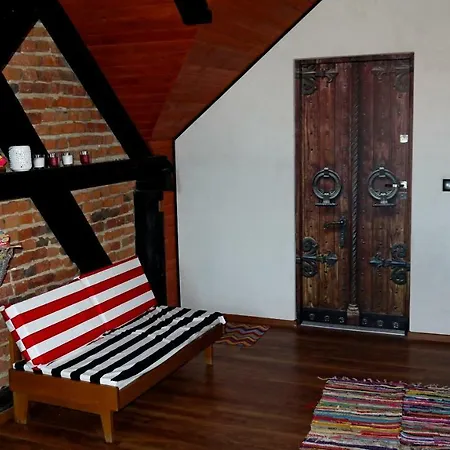 Old Attic House Polakowice