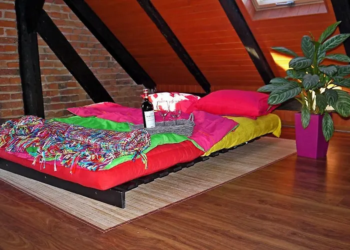 Old Attic House * Polakowice