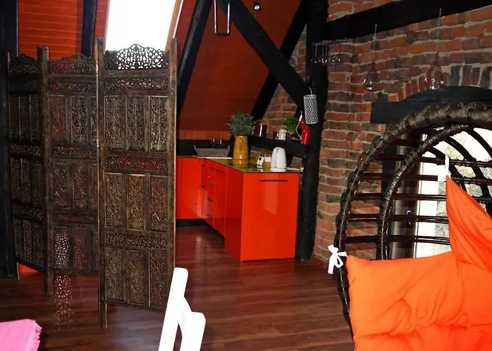 Old Attic House * Polakowice